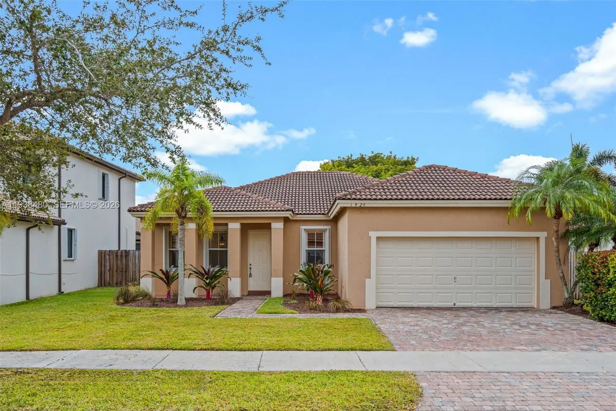 1924 SE 17th Ct, Homestead, FL 33035 - Image #1