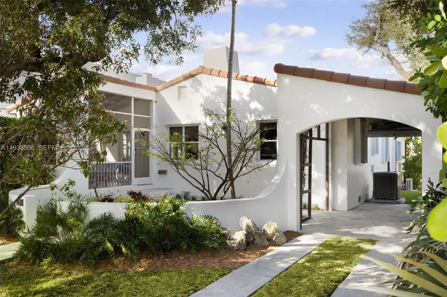 1429 SW 15th St, Miami, FL 33145 - Image #2