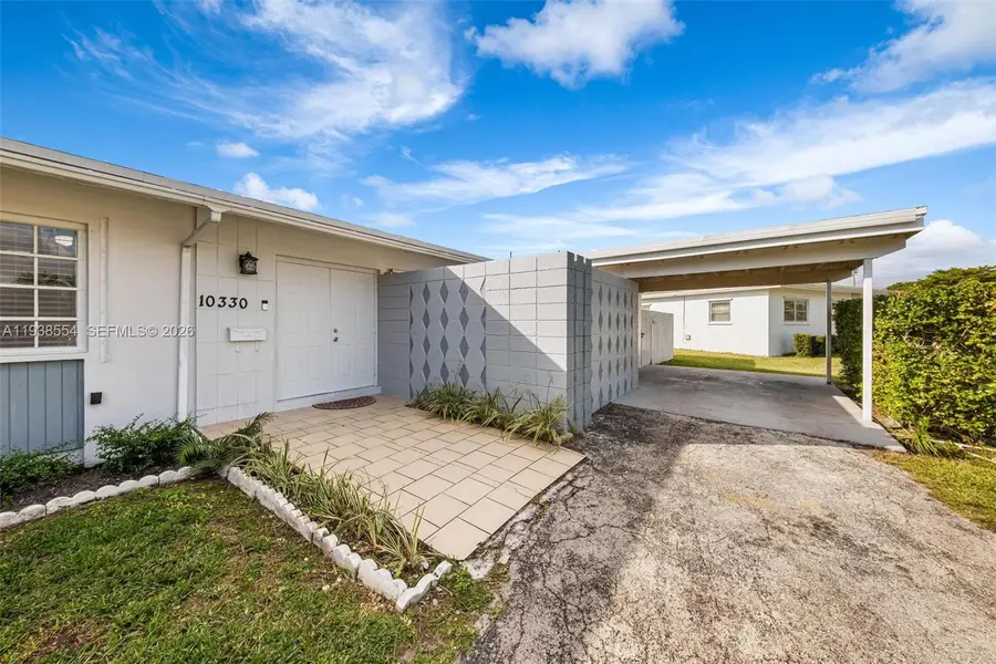 10330 SW 157th St, Miami, FL 33157 - Image #2