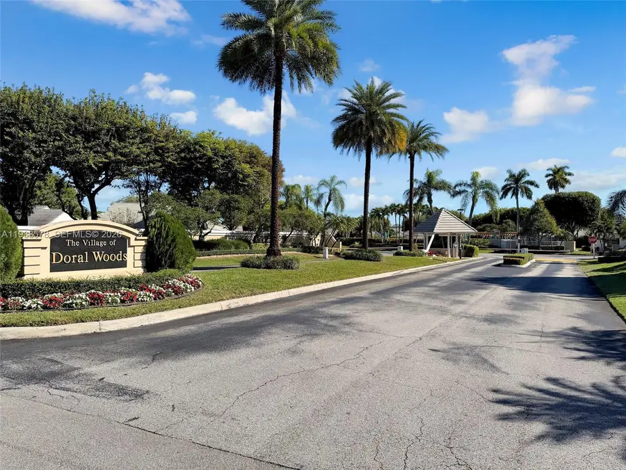 4737 NW 98th Pl, Doral, FL 33178 - Image #3