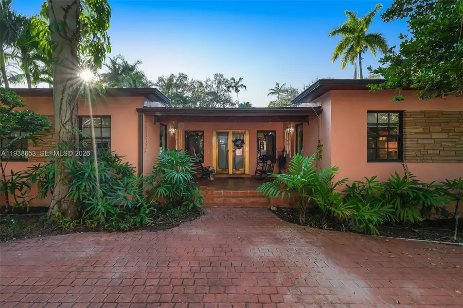 2650 Hilola St, Miami, FL 33133 - Image #2