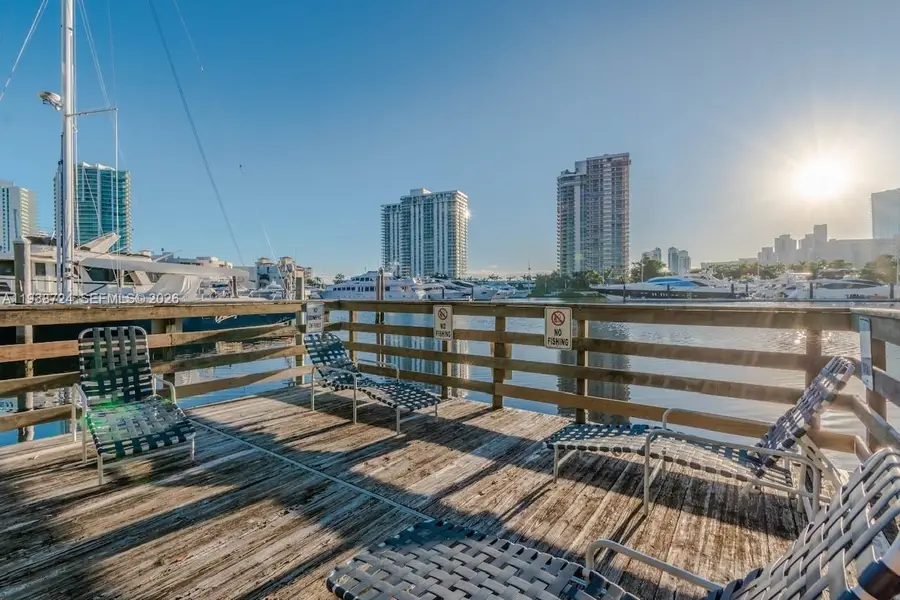 19877 E Country Club Dr #3101, Aventura, FL 33180 - #2