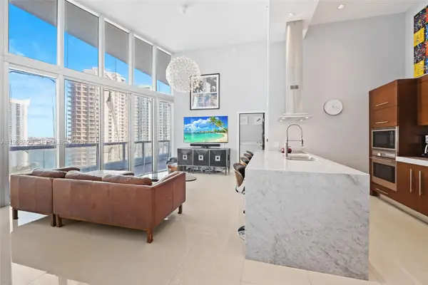 495 NE Brickell Ave #2204, Miami, FL 33131