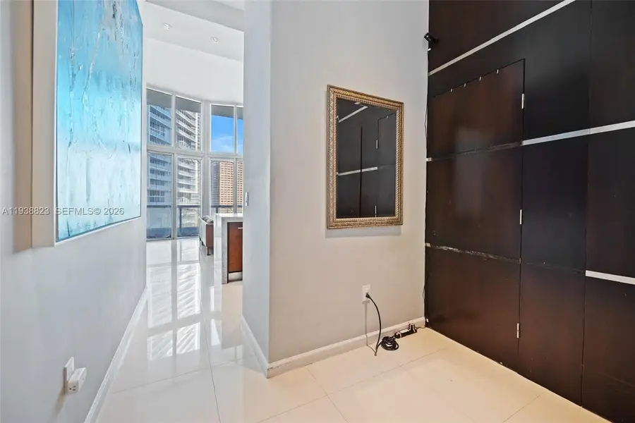 495 NE Brickell Ave #2204, Miami, FL 33131 - Image #3