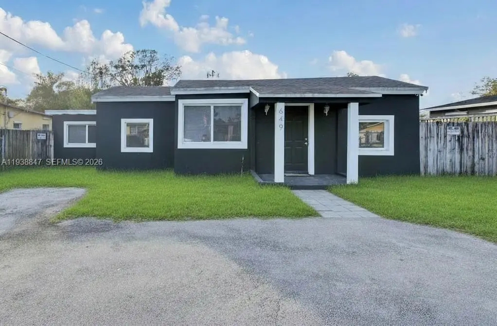 649 NW 24th Ave, Fort Lauderdale, FL 33311 - Image #1