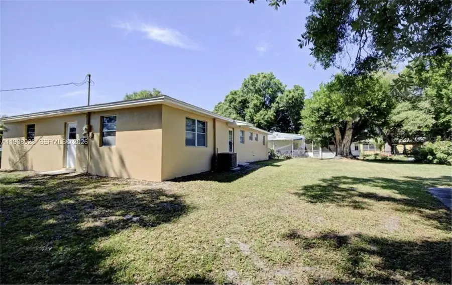 1203 Se 8th Ave, Okeechobee, FL 34974 - Image #2