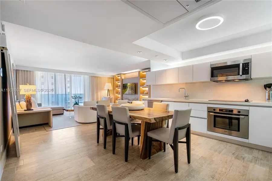 102 24th St #1115, Miami Beach, FL 33139 - Image #2