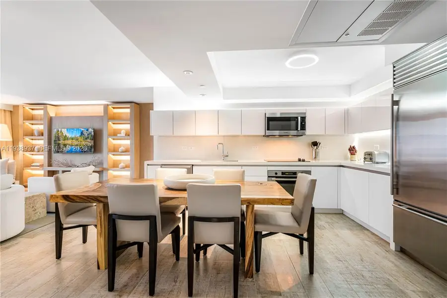 102 24th St #1115, Miami Beach, FL 33139 - Image #3