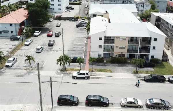 142 SW 18th Ave #9, Miami, FL 33135