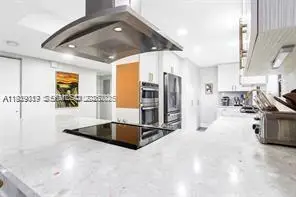 16039 Fairway Ln #113, Weston, FL 33326 - Image #3