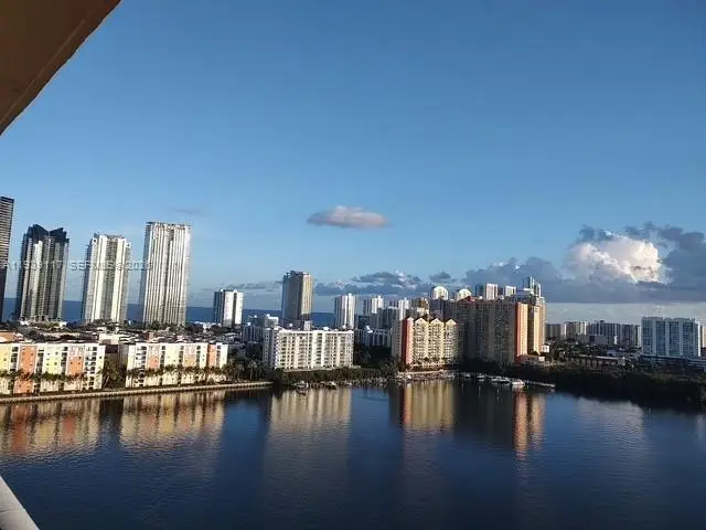 290 174th St #2101, Sunny Isles Beach, FL 33160 - Image #3