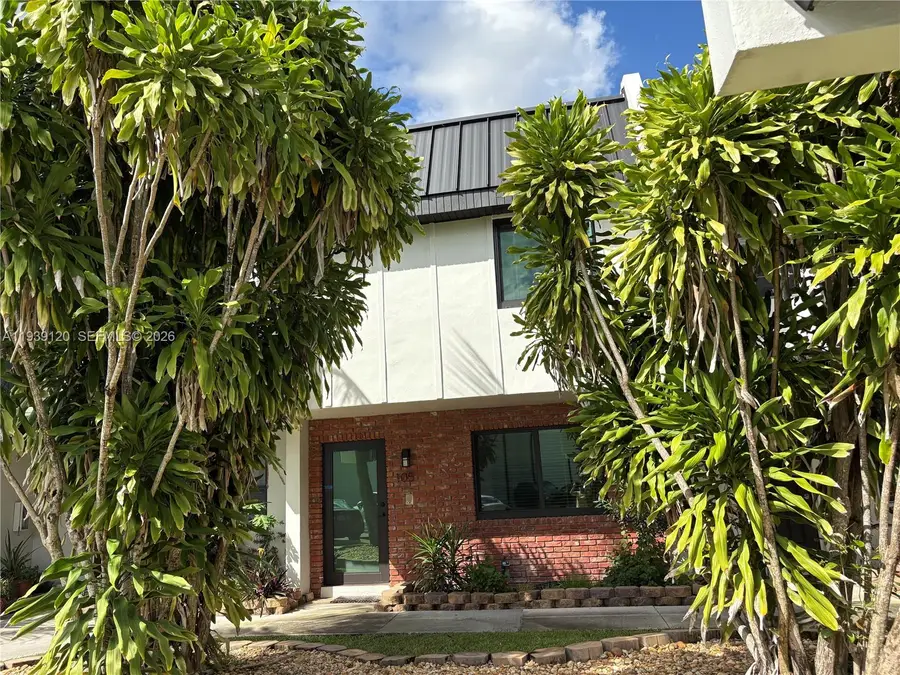 5555 SW Ludlam Rd #105, South Miami, FL 33155 - Image #2