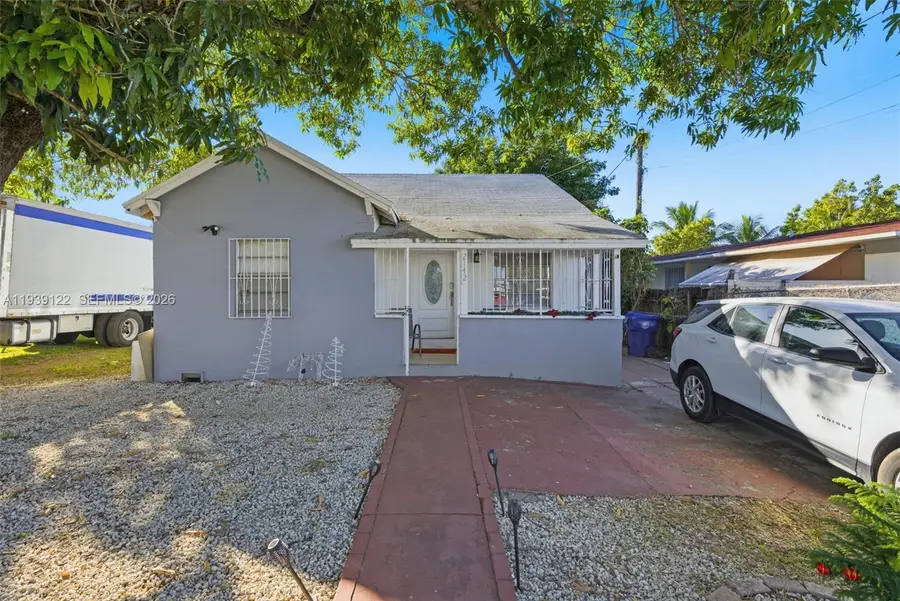 2142 NW 33rd St, Miami, FL 33142 - Image #3