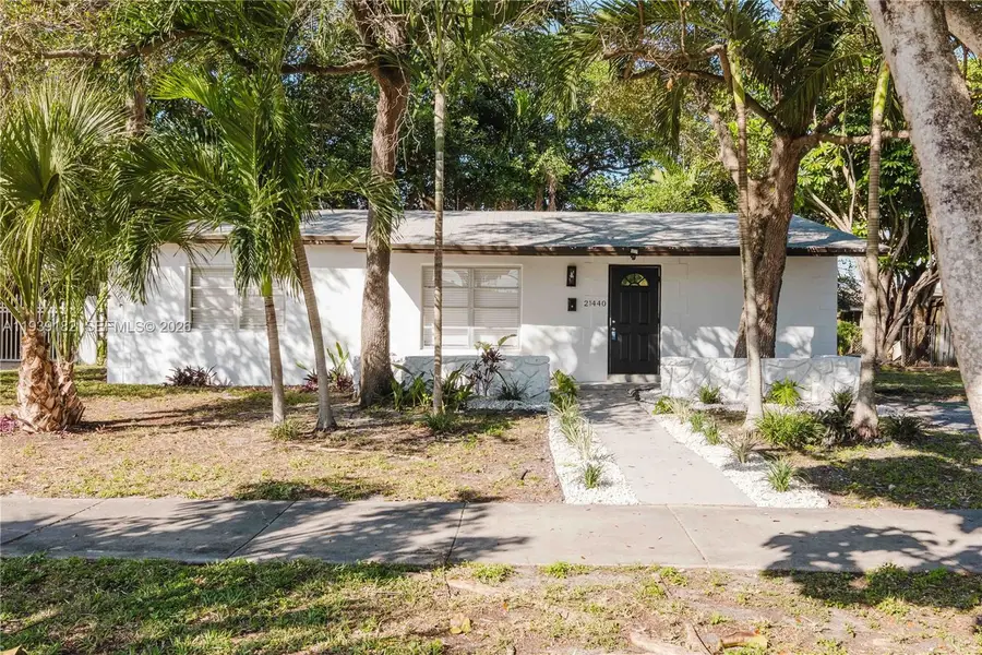 21440 N Miami Ave, Miami Gardens, FL 33169 - #2