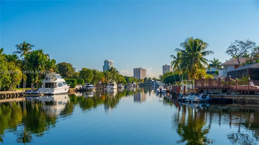 519 Layne Blvd, Hallandale Beach, FL 33009 - Image #2