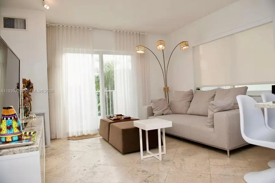 1420 Pennsylvania Ave #210, Miami Beach, FL 33139 - Image #2