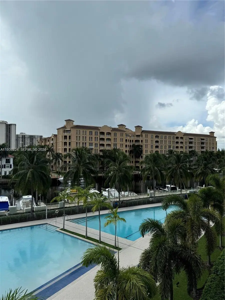 2950 NE 188 St #344, Aventura, FL 33180 - Image #3