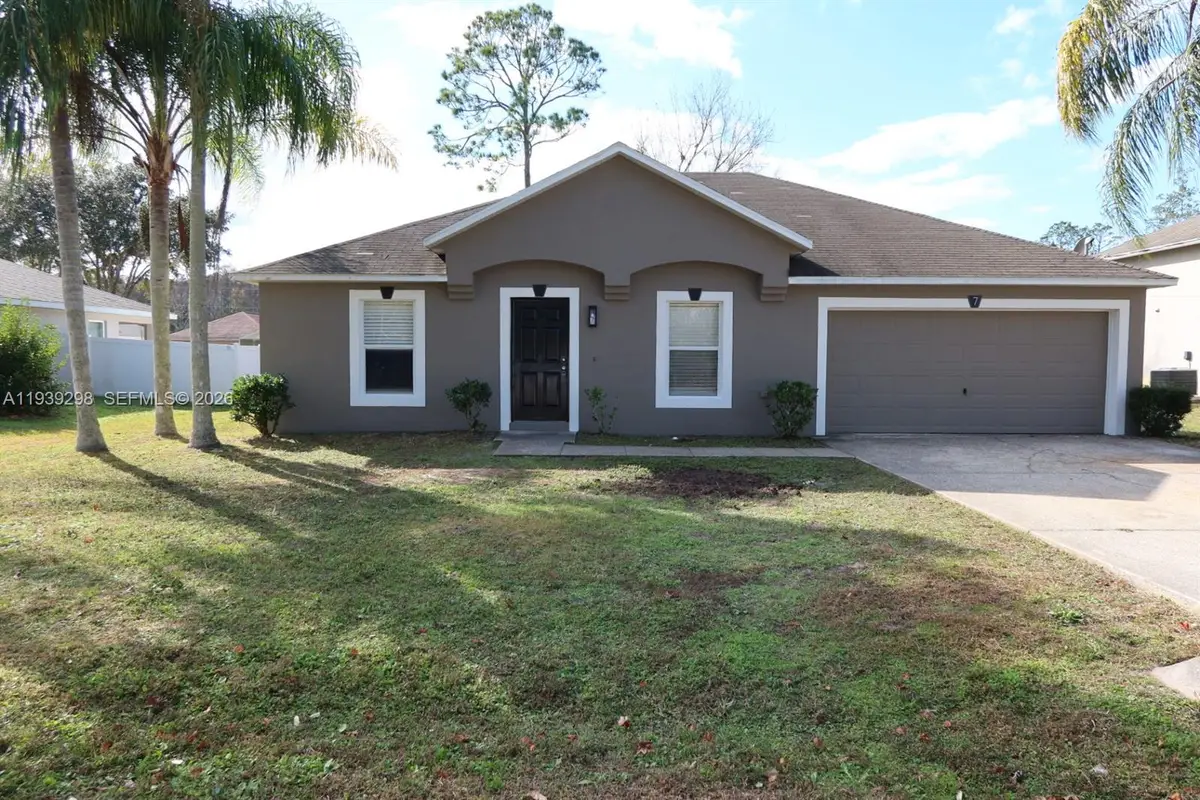 7 Zeidler Pl, Palm Coast, FL 32164 - Image #1