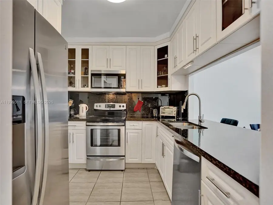 3725 S Ocean Dr #520, Hollywood, FL 33019 - Image #3