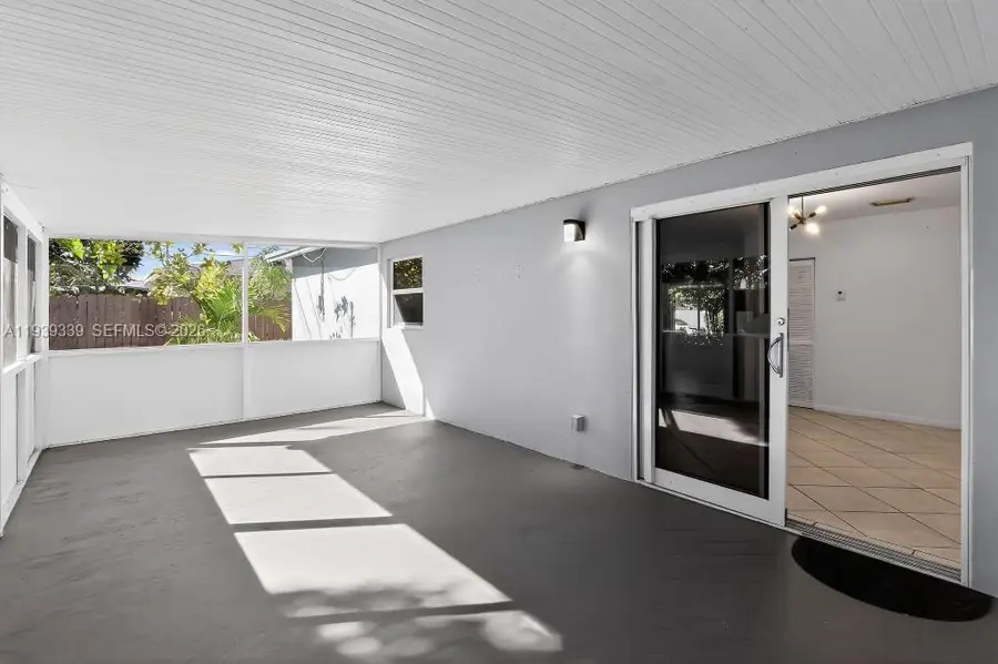 9900 SW 164th Ter, Miami, FL 33157 - Image #2