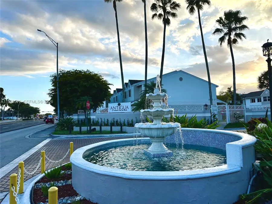 17505 NW 67th Pl #D-11, Hialeah, FL 33015 - Image #2