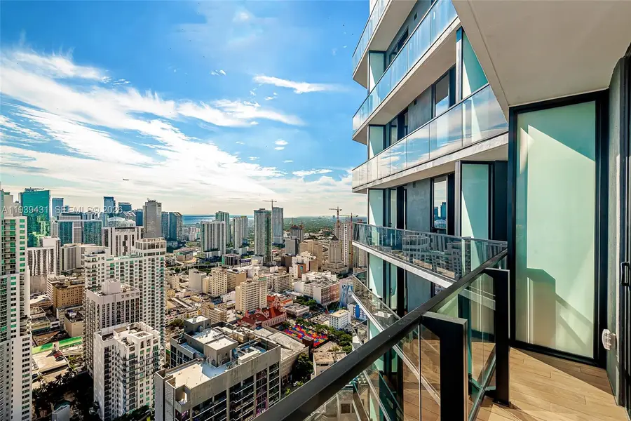 398 NE 5th St #4512, Miami, FL 33132 - Image #2