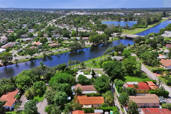 1101 NE 182nd St, North Miami Beach, FL 33162