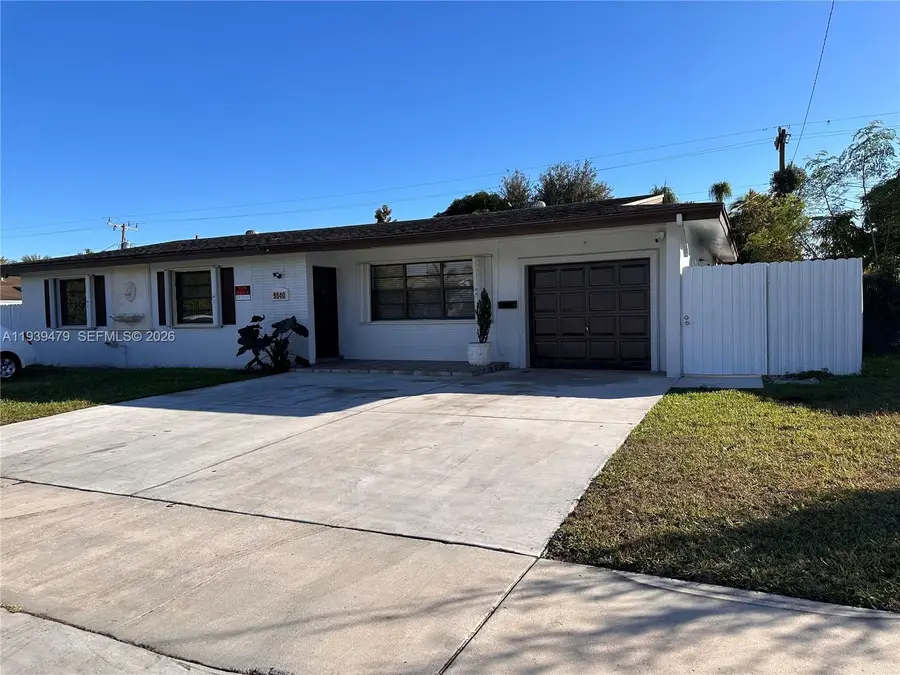 9840 SW 163rd St, Miami, FL 33157 - Image #2