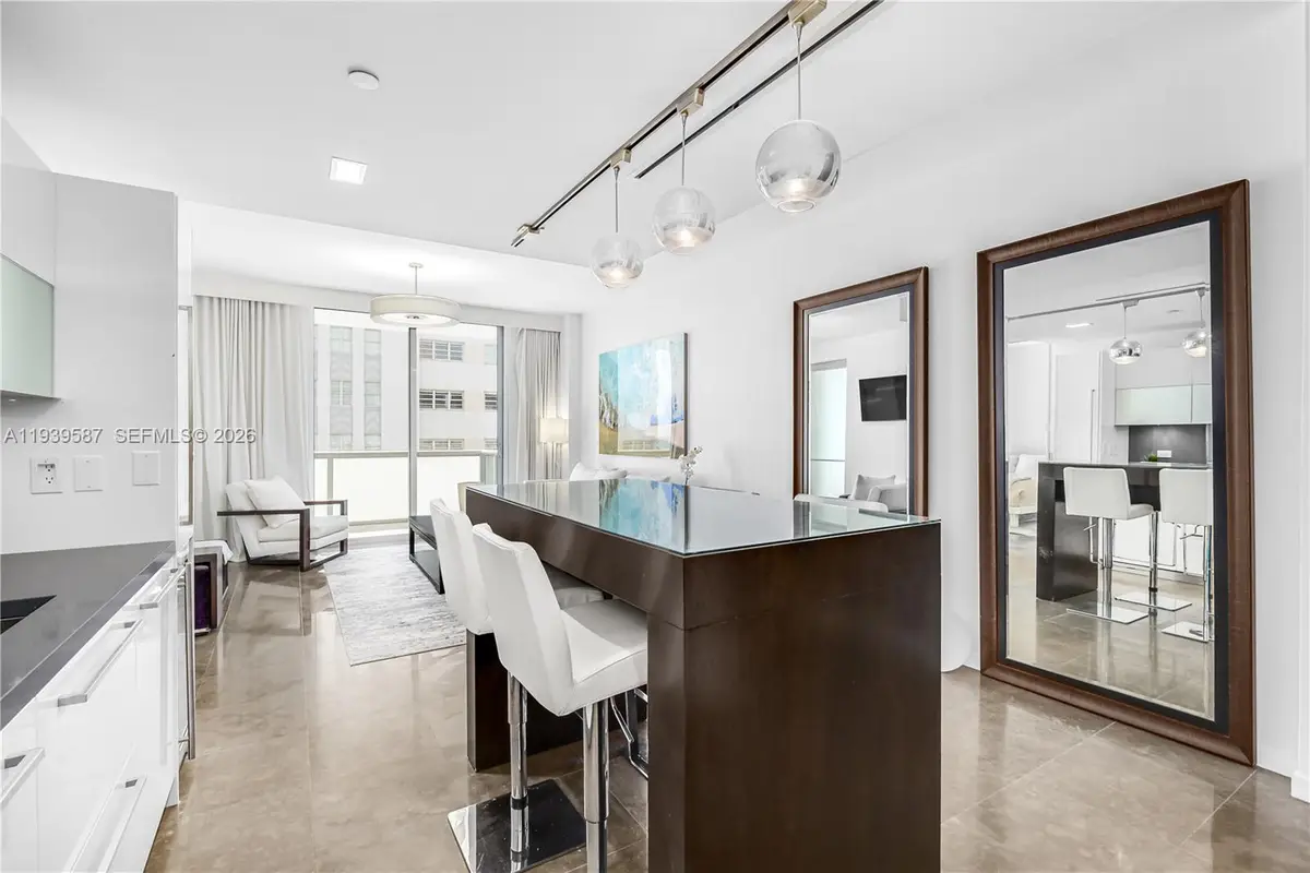 220 21st St #507, Miami Beach, FL 33139 - Image #1