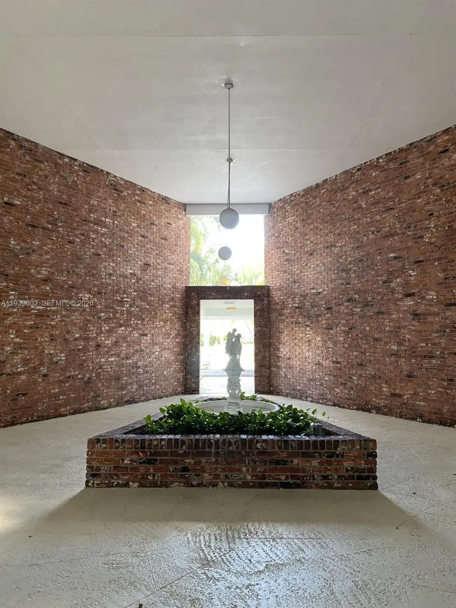 6505 Winfield Blvd #B-16, Margate, FL 33063 - Image #3