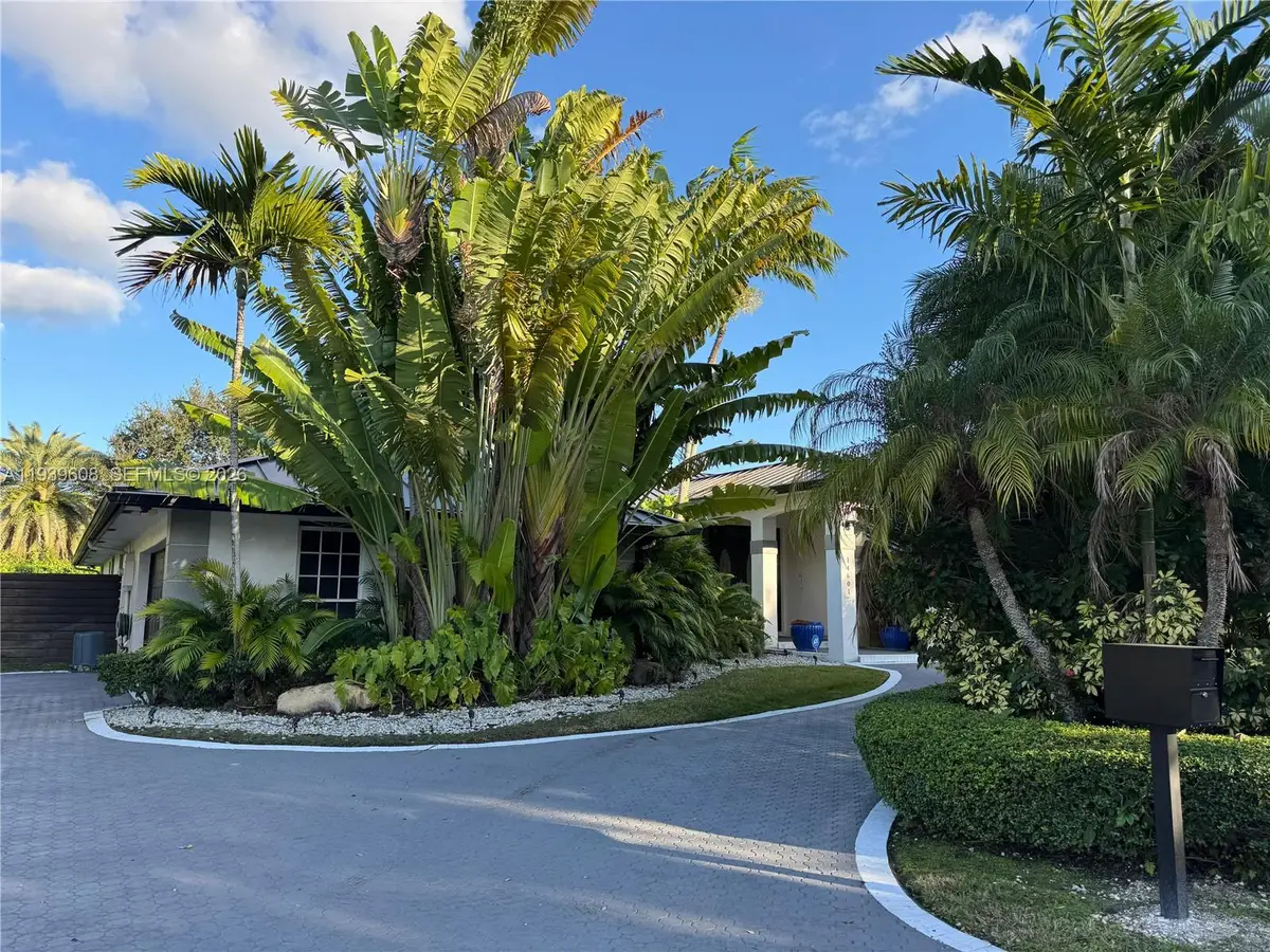 14601 SW 99th Ave, Miami, FL 33176 - Image #1