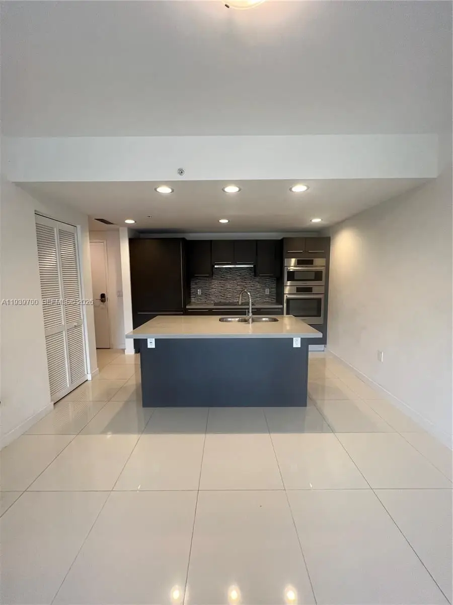 Address Withheld By Seller, Doral, FL 33178 - Image #2