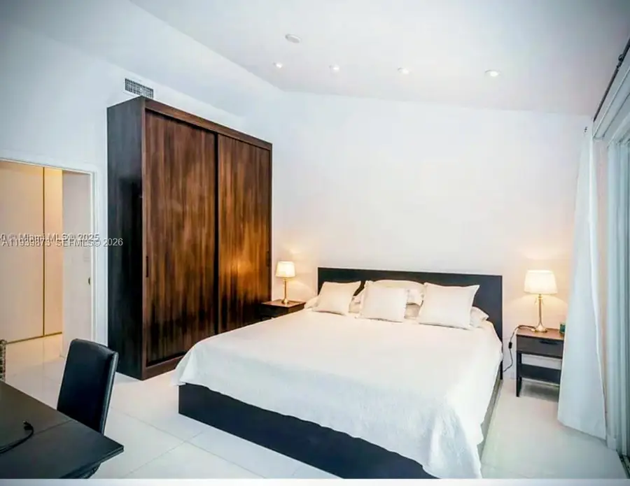 798 Crandon Blvd #55-B, Key Biscayne, FL 33149 - Image #2