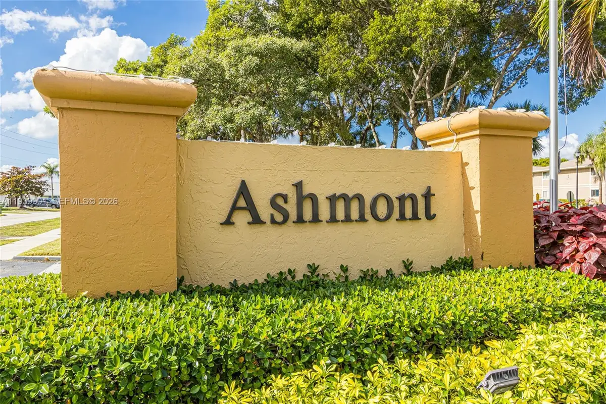 7552 Ashmont Cir #310, Tamarac, FL 33321 - Image #1