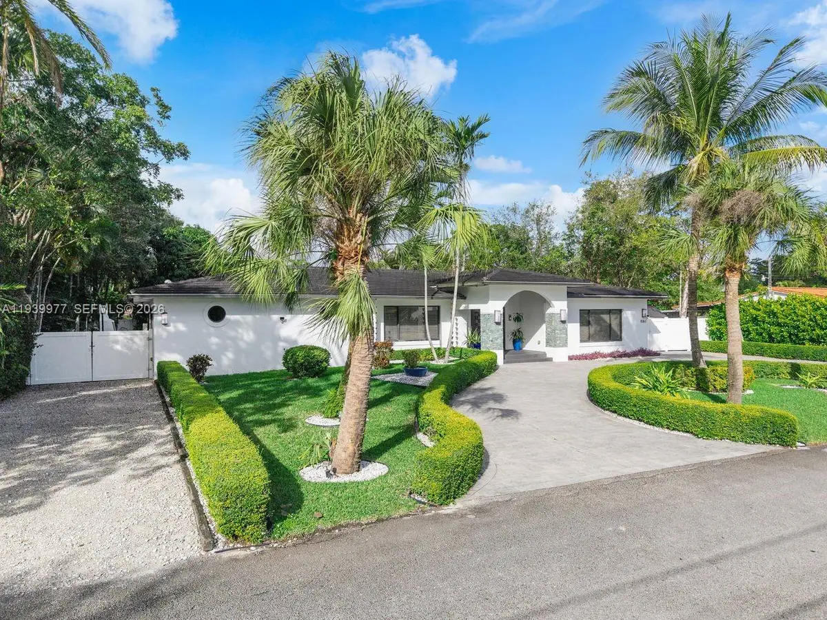 8363 SW 98th St, Miami, FL 33156 - Image #1