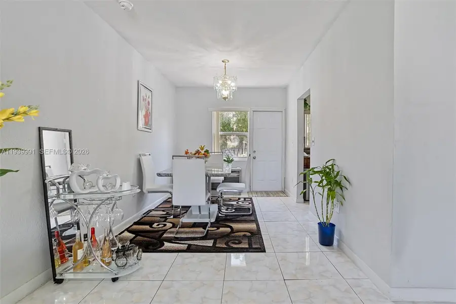 422 NW 84th St #422, Miami, FL 33150 - Image #2