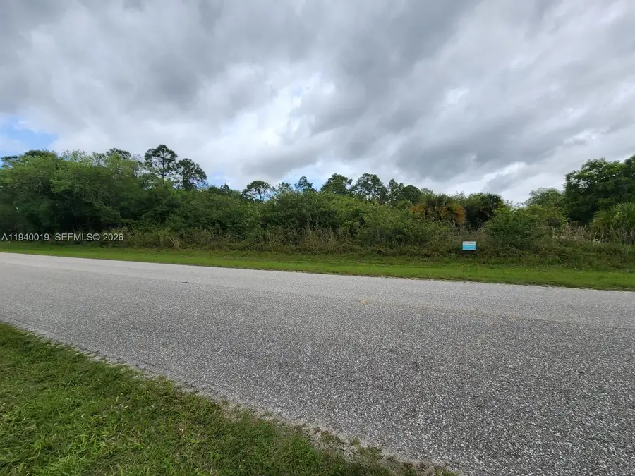 193 Avenida Del Sur, Clewiston, FL 33440 - Image #2