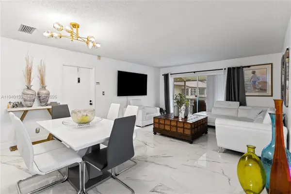 335 W Laurel Drive #8M, Margate, FL 33063