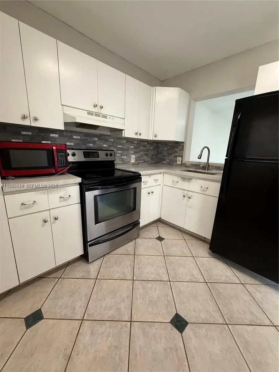 8701 SW 12th St #30, Miami, FL 33174 - Image #3