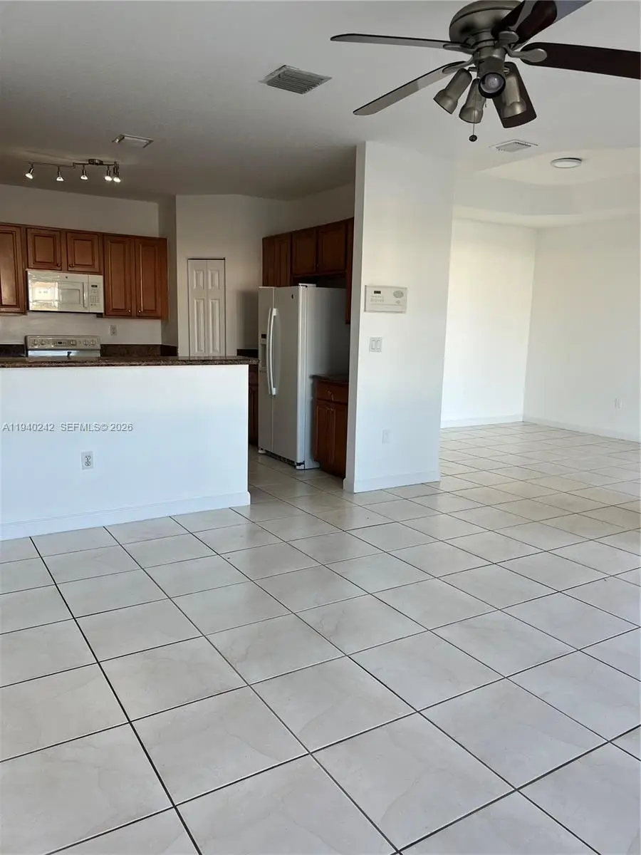 11541 NW 68th Ter, Doral, FL 33178 - Image #3