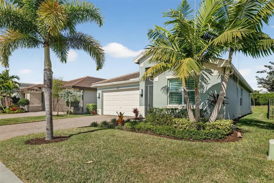 16699 SW Osprey Falls Way, Port Saint Lucie, FL 34987 - Image #3