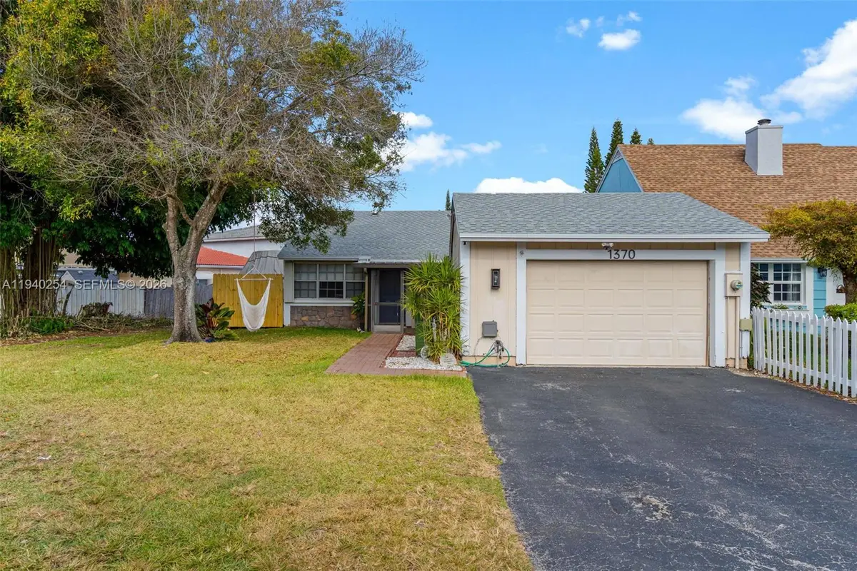 1370 Osprey Ct, Homestead, FL 33035 - Image #1
