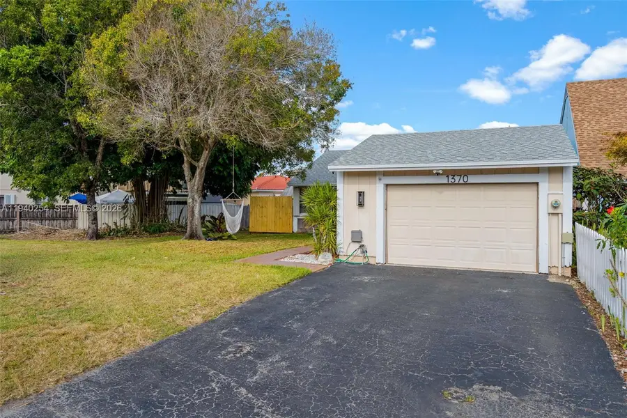 1370 Osprey Ct, Homestead, FL 33035 - Image #2