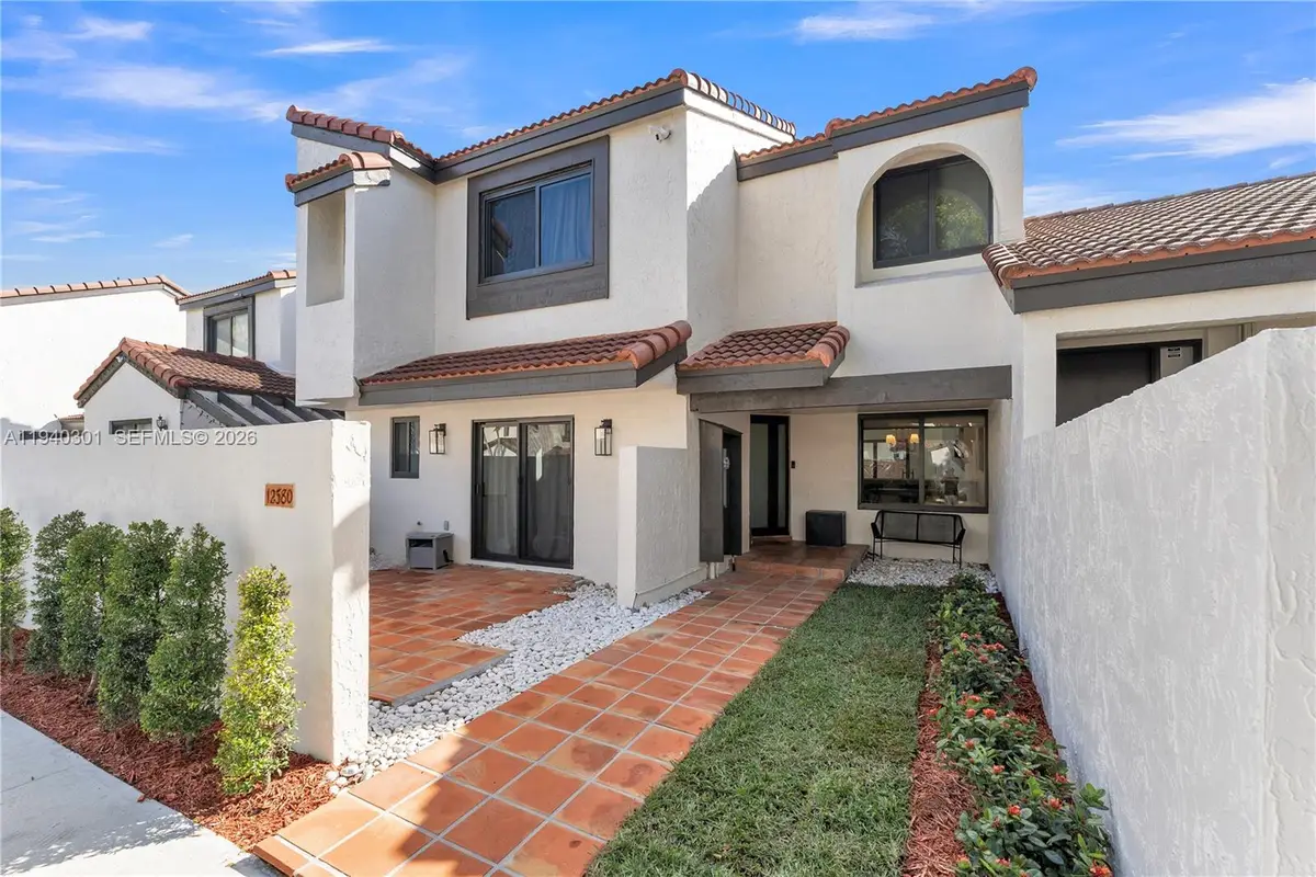 12380 SW 94th Ln, Miami, FL 33186 - Image #1