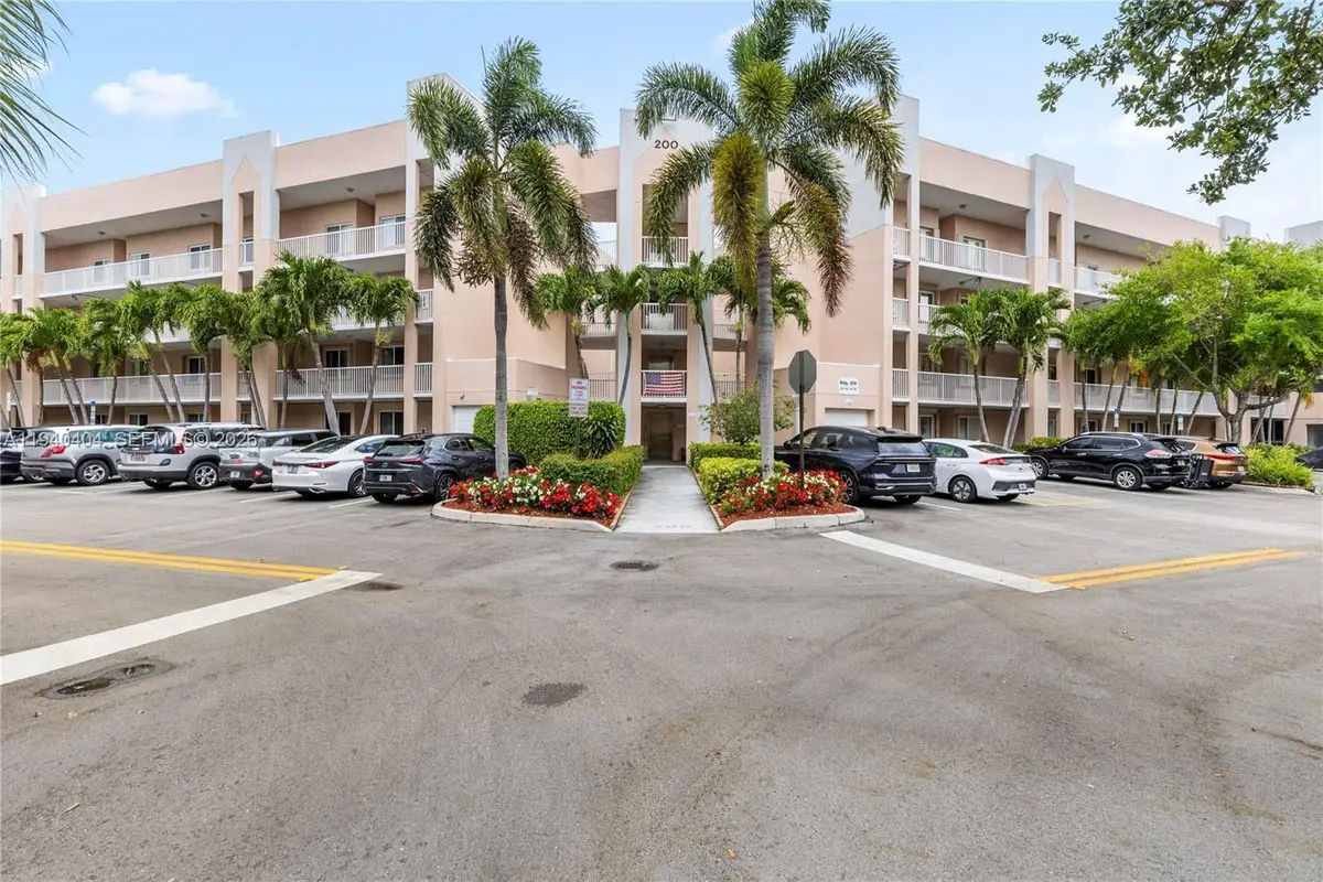 2541 N Nob Hill Rd #309, Sunrise, FL 33322 - Image #1