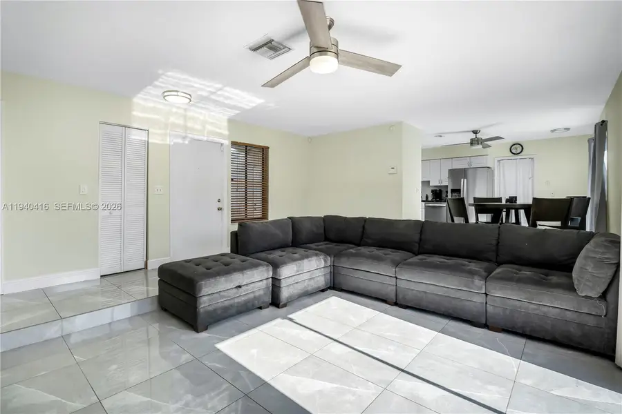 10010 NW 71st Pl, Tamarac, FL 33321 - Image #3