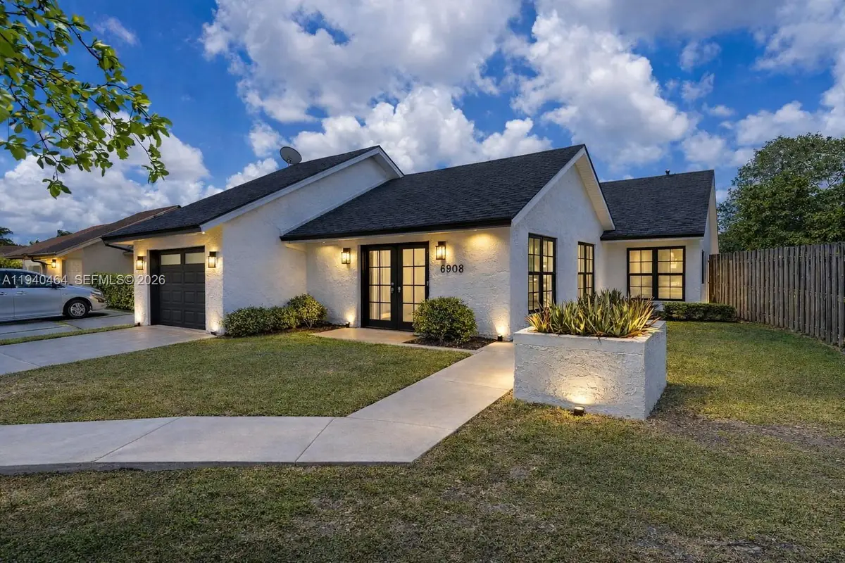 6908 SW 104th Ct, Miami, FL 33173 - Image #1