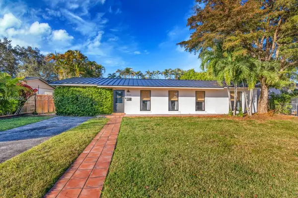 9131 SW 180th St, Palmetto Bay, FL 33157