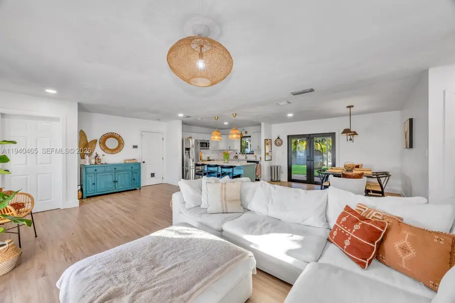 9131 SW 180th St, Palmetto Bay, FL 33157 - Image #2