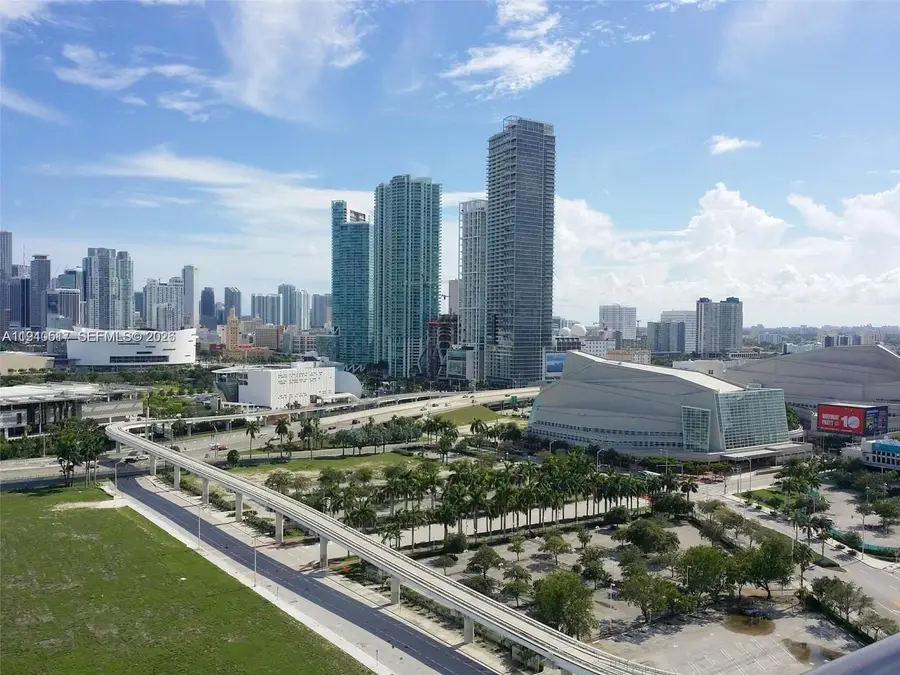 555 NE 15th St #22I, Miami, FL 33132 - Image #3